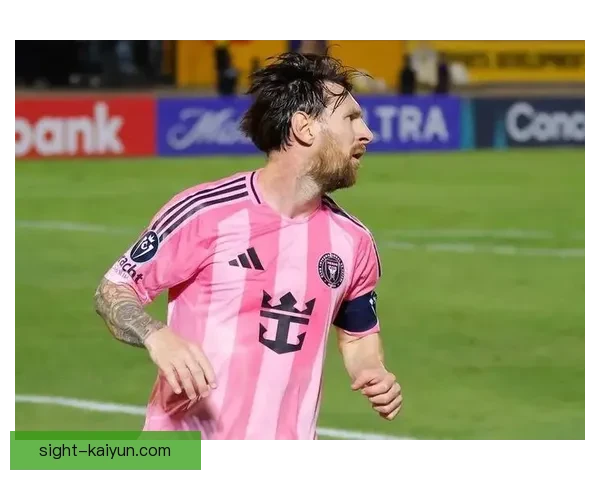 梅西展现小范围摆脱技巧，球队冲击新赛季辉煌成就值得关注