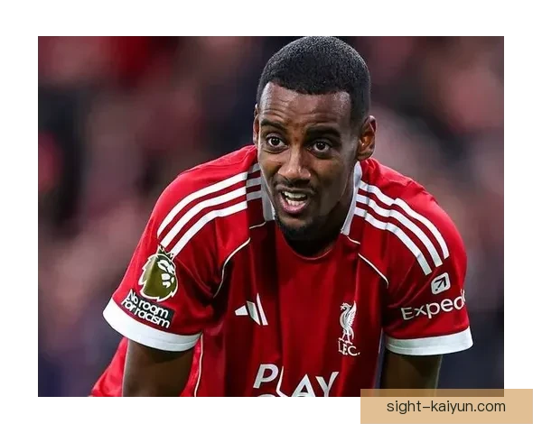 伊萨克对阵强队状态回暖，近期表现值得关注